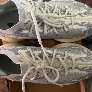 Yeezy Boost 360 for Sale to best offer!
